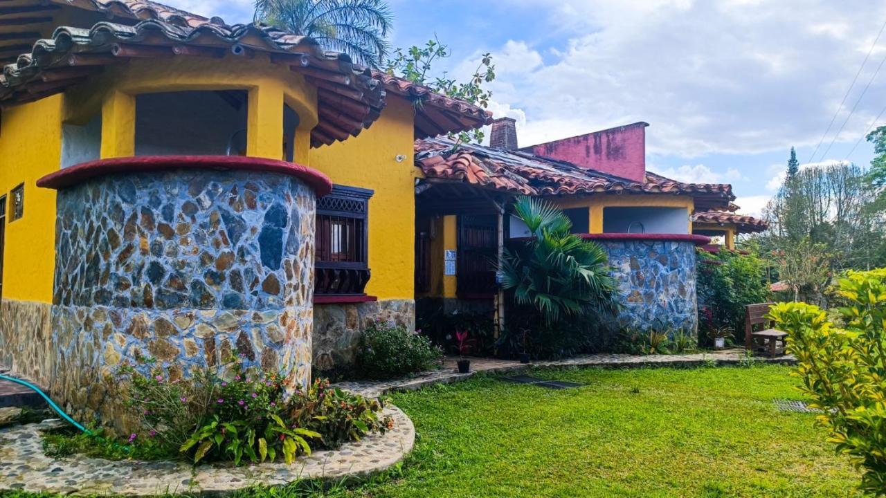 Hotel Del Campo Quimbaya Extérieur photo